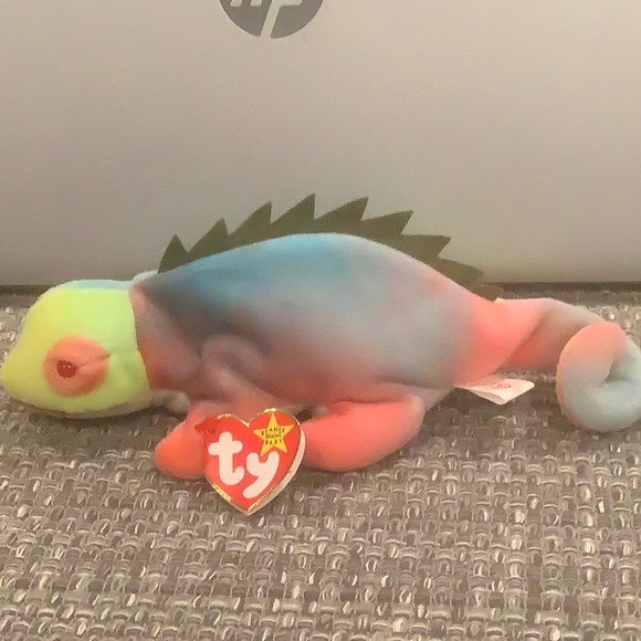 Ty Iggy Beanie Baby - Picture 6 of 8